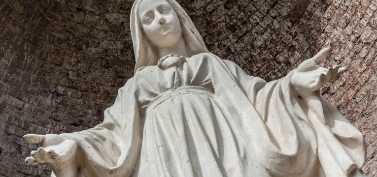 significado de deidad