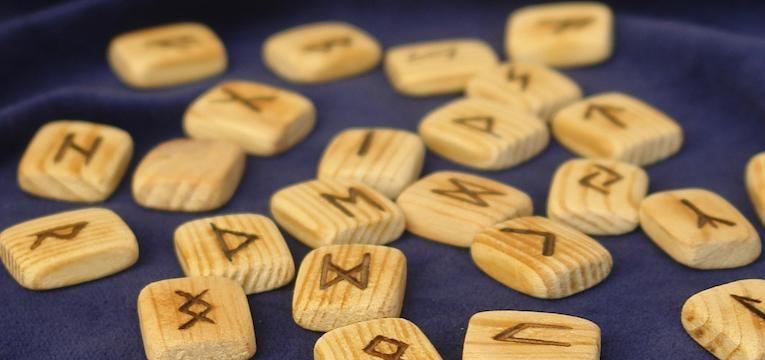 alfabeto alfabeto de las runas futhark