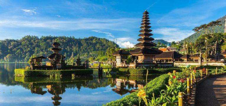 Isakawarsa Isakawarsa