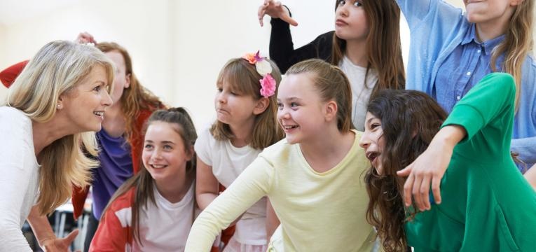 Aplicación de la euritmia curativa Aplicación de la euritmia curativa