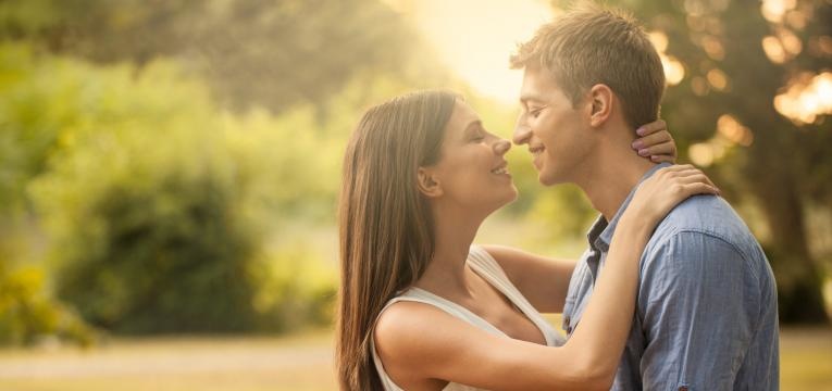 llama rosa para atraer el amor llama rosa para atraer el amor