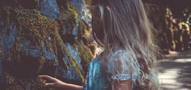 sembrar la luna roja