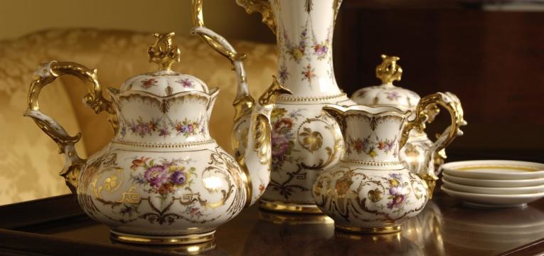 Tirada de hojas de té, taseografía o teseomancia Tirada de hojas de té, taseografía o teseomancia