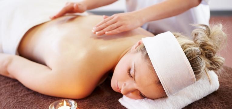 chakras y el reiki: ¿Cómo se logra el equilibro de los Chakras a través del Reiki? chakras y el reiki: ¿Cómo se logra el equilibro de los Chakras a través del Reiki?